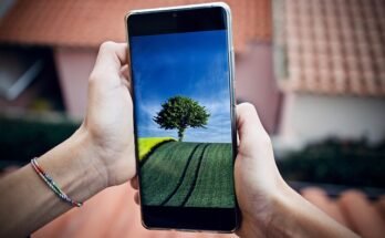 Why Phones Are Now Designed Around Human Habits